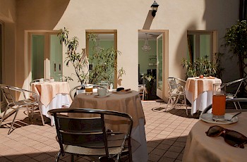 Albergo Orologio - Camere - terrazzo_esterno.jpg